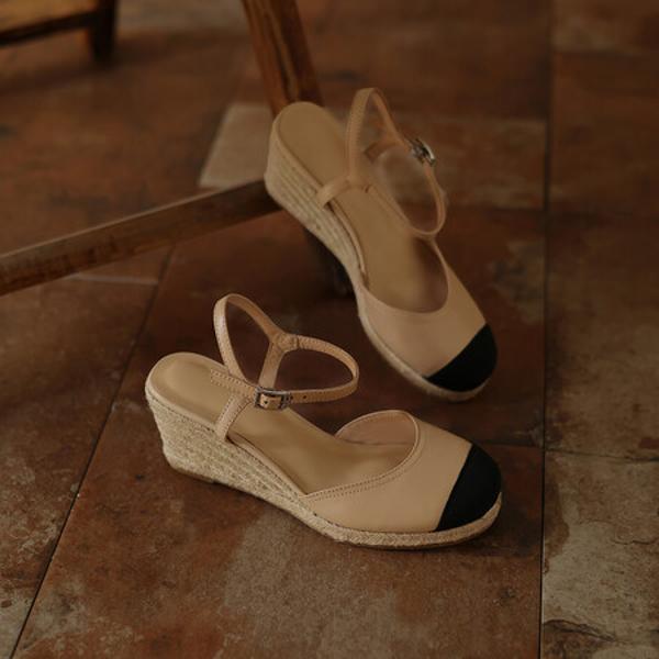 Elegant Handcrafted Leather Women's Shoes: Luxurious Quality and Craftsmanship(E36maKM7711)