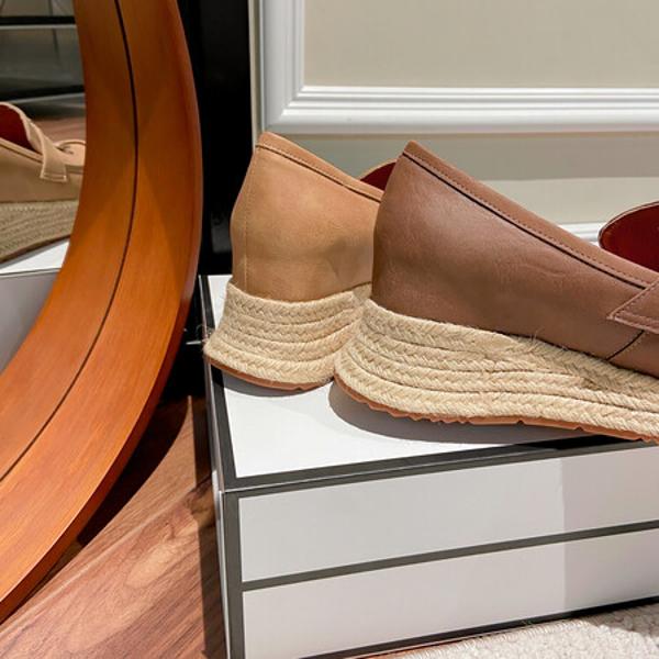 Exquisite Handcrafted Leather Women's Shoes: A Fusion of Luxury and Elegance(E36maM6611)