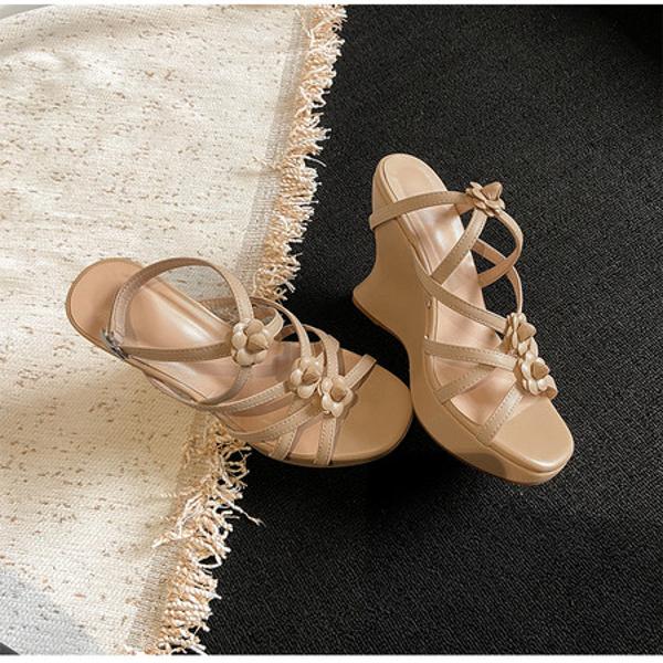 Luxury Handmade Leather Women’s Shoes: Timeless Elegance and Artisan Quality(E36ma7728)