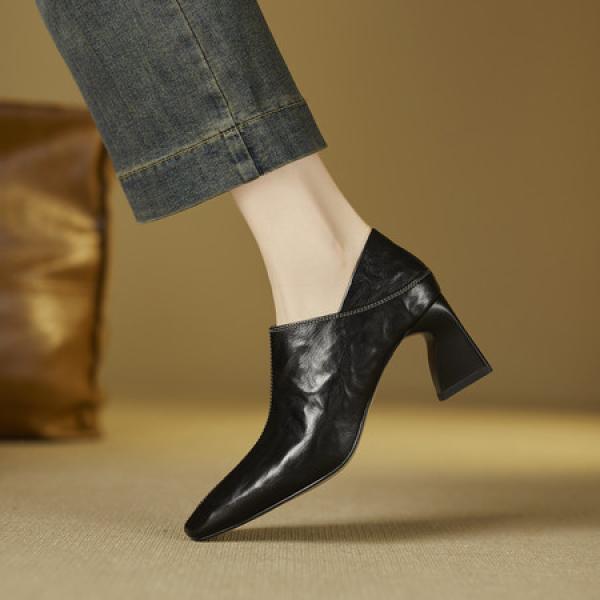 Handcrafted Leather Women's Shoes: Luxurious Elegance(E5or76820)