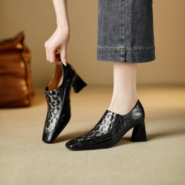 Handcrafted Leather Women’s Shoes, Luxurious Elegance(E5or76831)