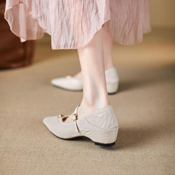 Crafted with Elegance: Luxurious Handmade Leather Women's Shoes(E5or76843)