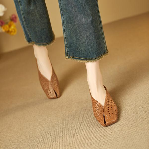 Elegant Handcrafted Leather Women's Shoes of Luxury(E5or76870)