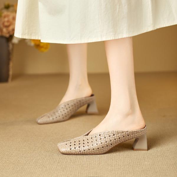 Elegant Handcrafted Leather Women's Shoes of Luxury(E5or76870)