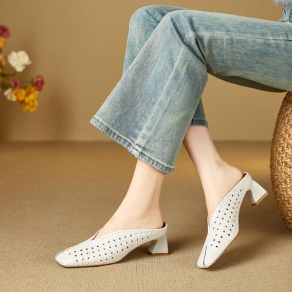 Elegant Handcrafted Leather Women's Shoes of Luxury(E5or76870)