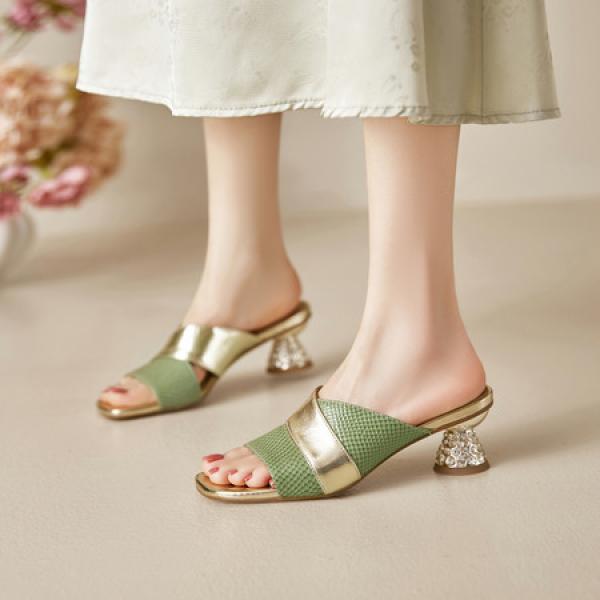 Luxurious Handcrafted Leather Women's Shoes with Elegant Craftsmanship(E5or76913)