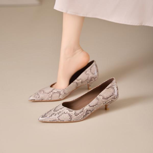 Elegant Handcrafted Leather Women's Shoes of Luxury Quality(E5or76943)