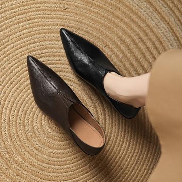 Handcrafted Leather Women’s Shoes: Luxurious Elegance and Superior Quality.(Easn20182331)