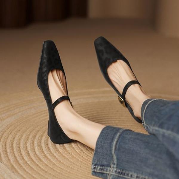 Exquisite Handcrafted Leather Women’s Shoes – Luxurious Elegance(Easn20182337)