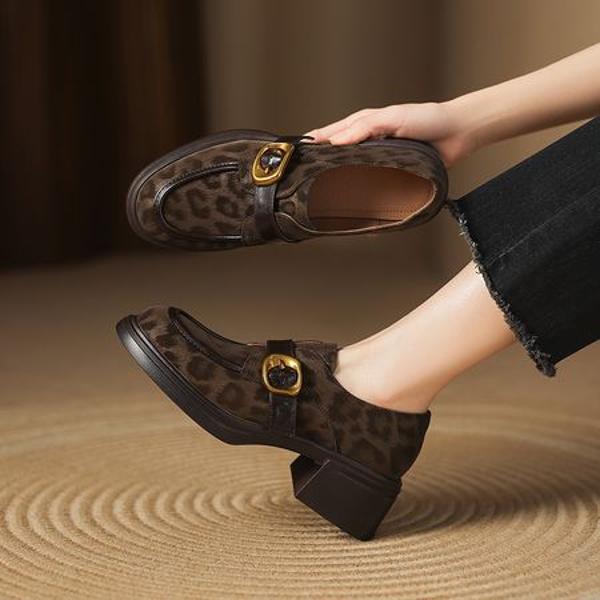 Exquisite Handcrafted Leather Shoes for Elegant Women(Easn20182378)