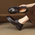 Elegantly Crafted Genuine Leather Handcrafted Women's Shoes(Easn20182518)