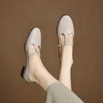 Exquisite Handcrafted Leather Women's Shoes: A Blend of Luxury and Elegance(Easn20182531)