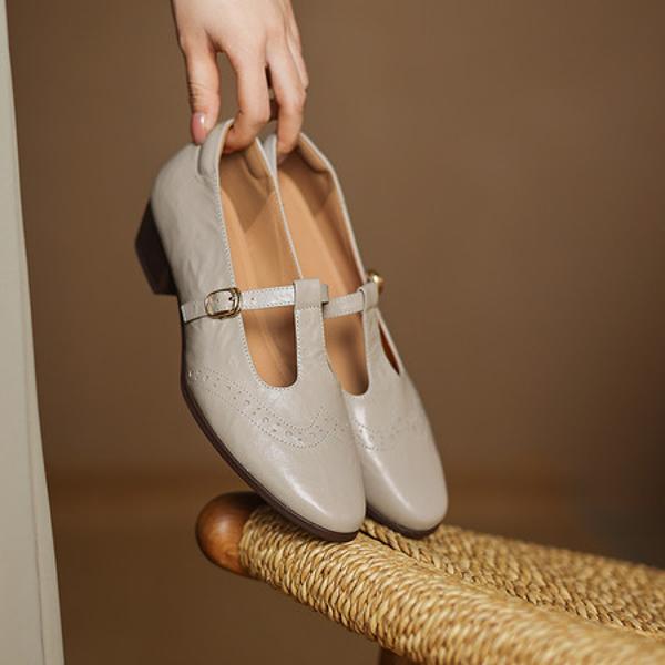 Exquisite Handcrafted Leather Women's Shoes: A Blend of Luxury and Elegance(Easn20182531)