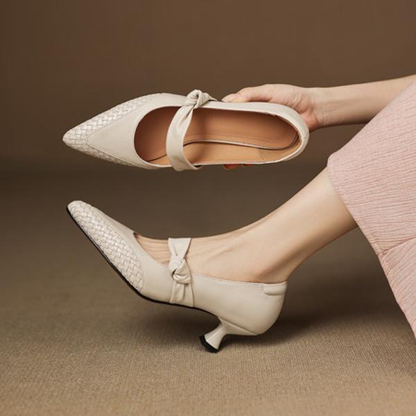 Handcrafted Luxury Leather Women's Shoes: Elevate Your Elegance(Easn20182771)