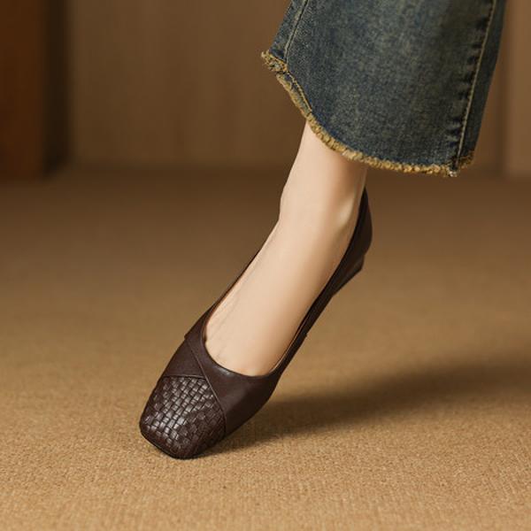 Exquisite Handcrafted Genuine Leather Women's Shoes for the Elegant Woman(Easn20182785)