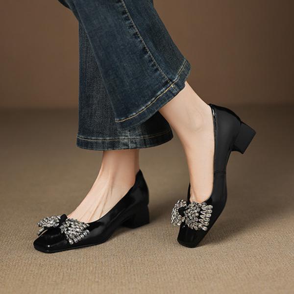 Exquisite Handcrafted Leather Shoes for Elegant Women(Easn20182786)