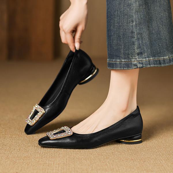 Luxurious Handmade Leather Women's Footwear(Easn20182797)