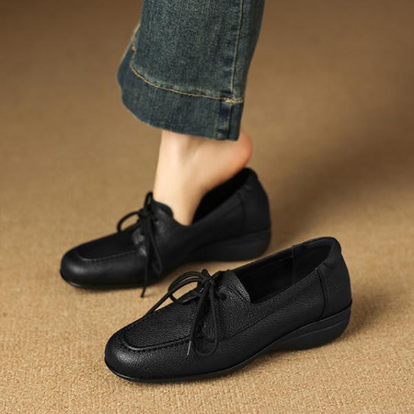 Elegantly Crafted Genuine Leather Handmade Women's Shoes(Easn20182838)