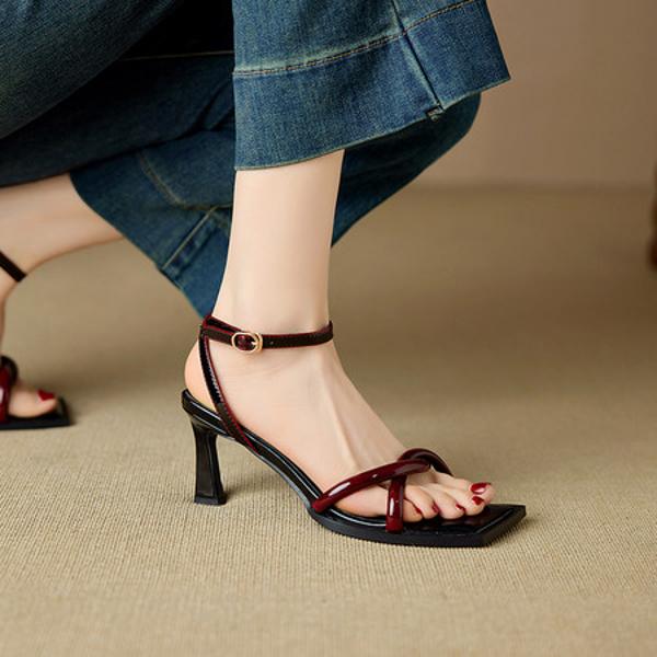 Handcrafted Genuine Leather Women's Shoes: Luxury, Elegance, and Quality.(Ebuer888b7541)