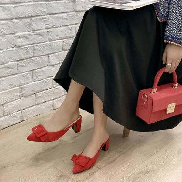 Handcrafted Leather Women’s Shoes: Luxurious Elegance Redefined(Ebuka19-25)