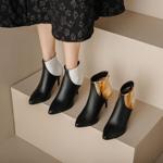 Elegant Handcrafted Leather Women’s Shoes in Luxury(Ebuka45679)