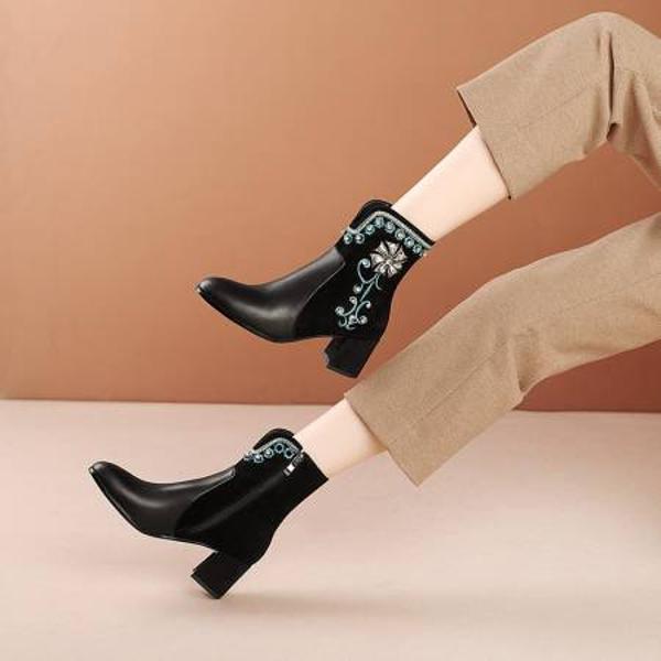 Exquisite Handcrafted Leather Women's Shoes: Luxury Redefined(Echengdu524-3)