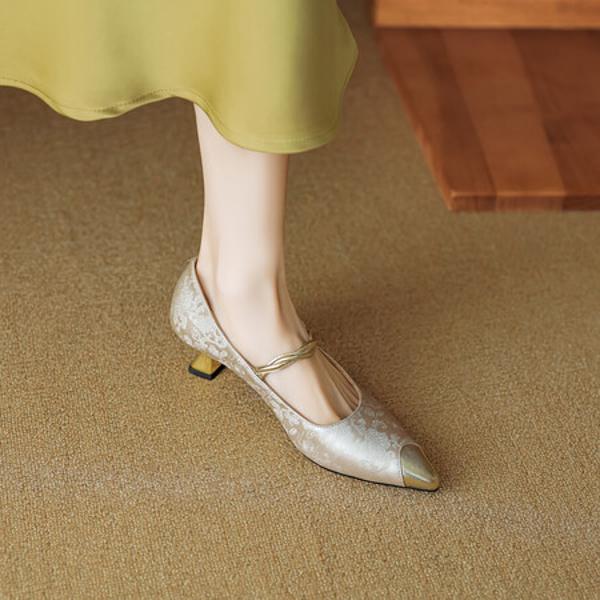 Handcrafted Leather Women's Shoes: Elegance Meets Luxurious Craftsmanship(EcqiH-3032)