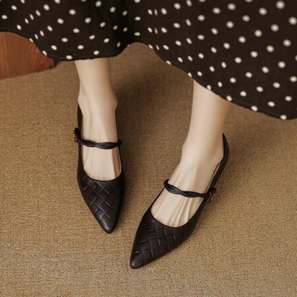 Elegantly Crafted Genuine Leather Women's Shoes: Luxury & Superior Quality(EcqiH-3665)