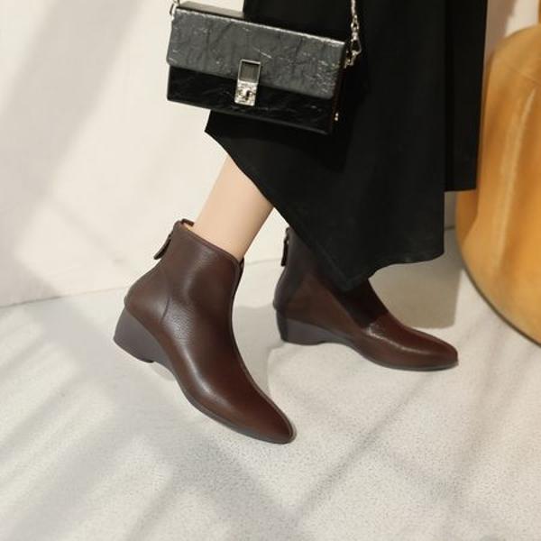 Luxurious Handcrafted Leather Women's Shoes: Elegant Craftsmanship(EcqiH-6128)