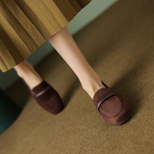 Elegance in Every Stitch: Handcrafted Leather Women's Shoes(EcqiH-1730)