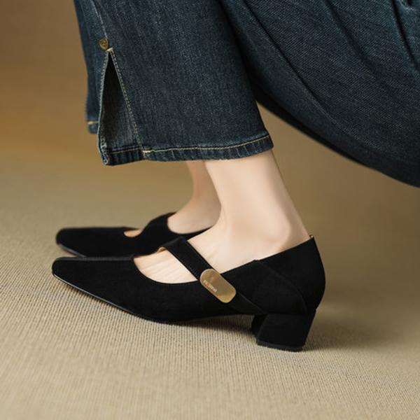 Handcrafted Genuine Leather Women's Shoes: Elegance in Every Stitch, Luxury Defined.(EcqiHY-7030)