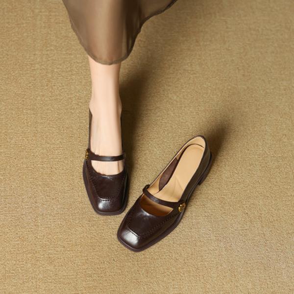 Exquisite Handcrafted Leather Footwear: Elegance Meets Luxury(EcqiH-7245)