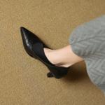 Exquisite Handcrafted Leather Shoes for Elegant Women(EcqiHL-7165)