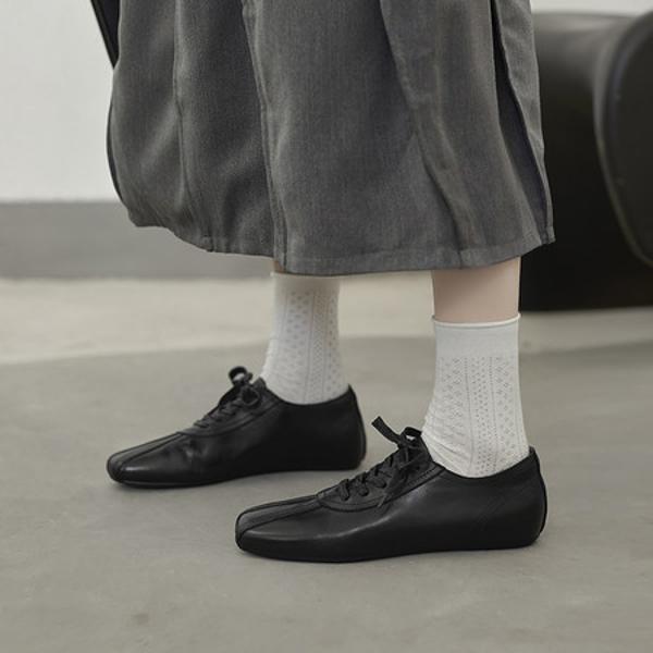 Elegantly Crafted Handmade Genuine Leather Women’s Shoes(EcqiHJ-7130)