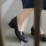 Exquisite Handcrafted Leather Shoes for Elegant Women(EcqiHJ-7105)
