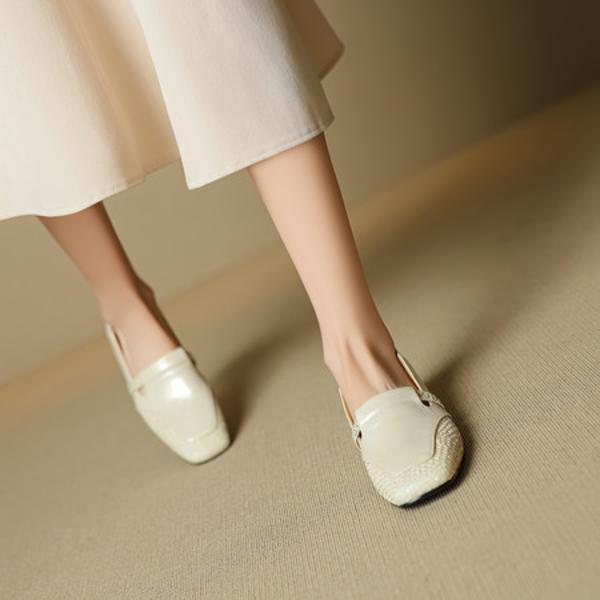 Elegant Handmade Leather Women’s Shoes, Luxurious Craftsmanship(EcqiH-7290)