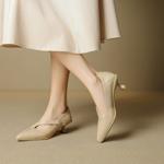 Exquisite Handcrafted Genuine Leather Women's Shoes: Elegance in Every Stitch(EcqiHL-7588)