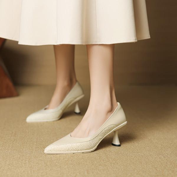 Handcrafted Genuine Leather Women's Shoes: Luxurious Elegance and Craftsmanship(EcqiHL-7589)