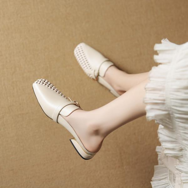 Exquisite Handcrafted Leather Women's Shoes: Elevate Your Style with Luxury Elegance(EcqiH-7670)