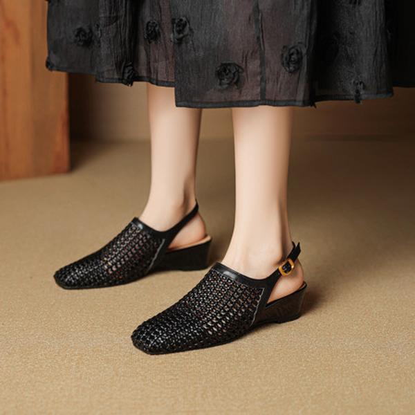 Elegant Handcrafted Leather Women's Shoes with Luxurious Quality(EcqiH-7830)