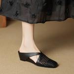 Elegant Handcrafted Leather Women's Shoes: Luxury Artisan Quality(EcqiH-7872)
