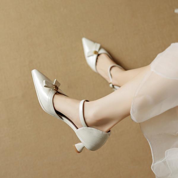 Handcrafted Luxury Leather Women’s Shoes with Elegance(EcqiHC-7899)