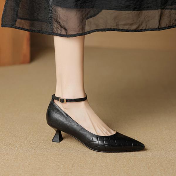 Exquisite Handcrafted Leather Women’s Shoes: Luxury & Elegance(EcqiH-7927)