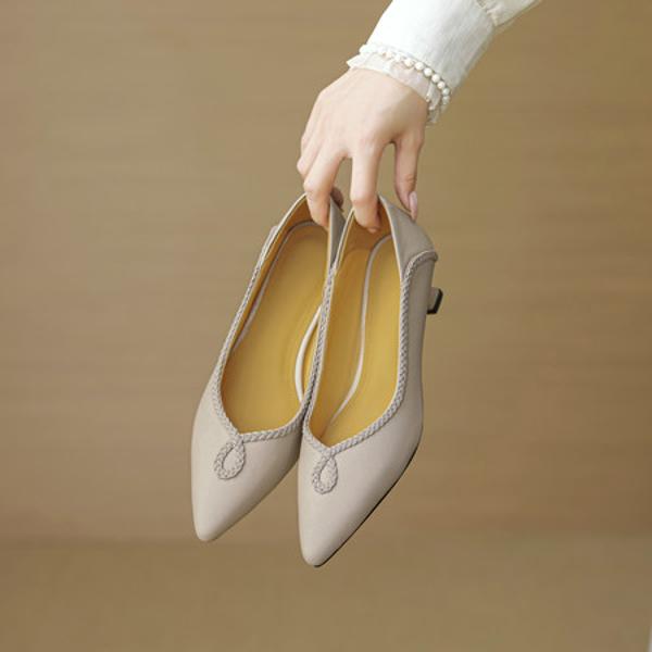 Exquisite Handcrafted Leather Women's Shoes: A Touch of Luxury and Elegance(EcqiH-8110)