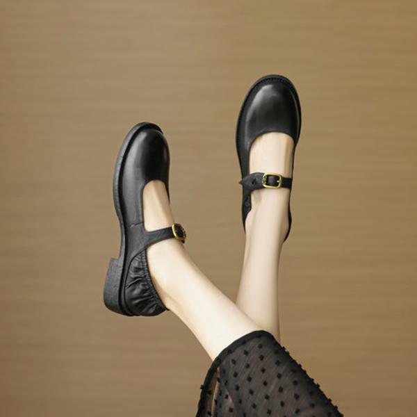 Elegance Redefined: Handcrafted Genuine Leather Women's Shoes of Luxury Quality(EcqiHC-8116)