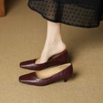 Handcrafted Leather Women's Shoes: Elegance in Luxury Quality(EcqiHC-8196)