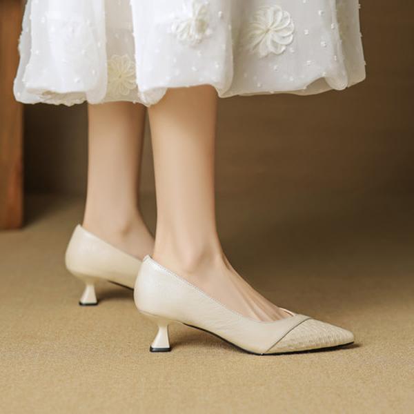 Exquisite Handcrafted Leather Women’s Shoes for Elegant Luxury(EcqiH-8205)