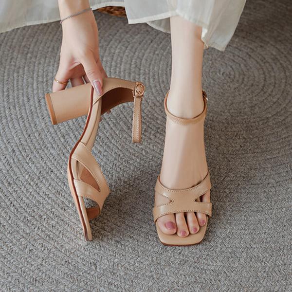 Elegant Handcrafted Leather Shoes: Luxurious Craftsmanship(Edfmr-5566)