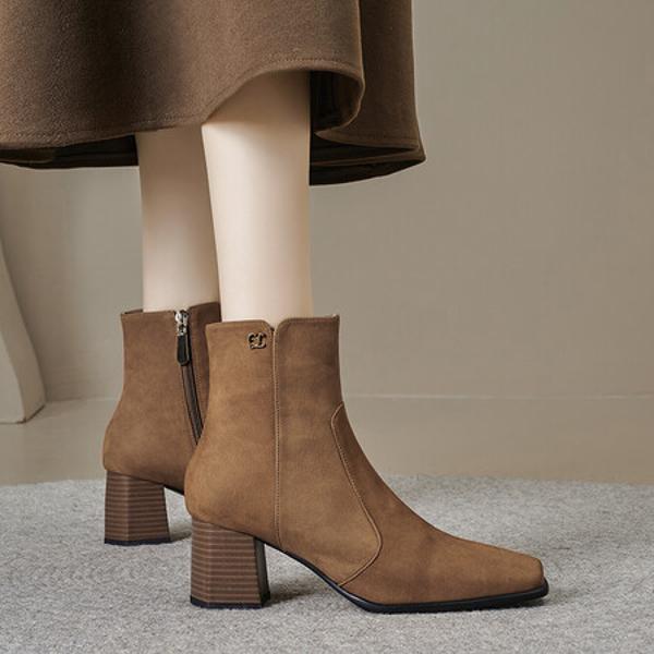 Elegantly Crafted Genuine Leather Handcrafted Women's Shoes of Luxury Quality(Edfmr6851)