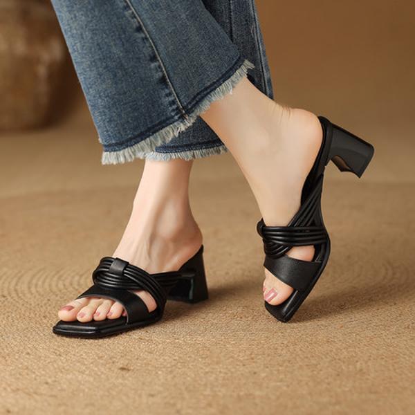 Elegant Handcrafted Real Leather Women's Shoes - A Luxurious Craftsmanship.(Edfmr108)